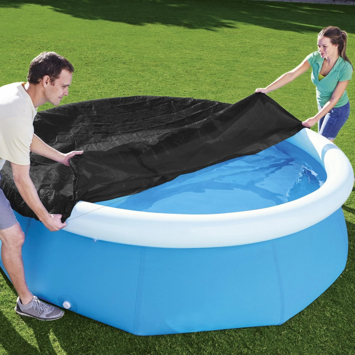 Bestway 8ft Pool Cover For Inflatable Fast Set Pools 4 Bestway 8ft Pool Cover For Inflatable Fast Set Pools - Image 2
