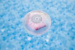 Lay-z Spa Floating Light For Hot Tub Or Pool -Bestway Sale 58419 19 58419e us19 web pr002 0919