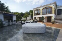 Lay-z Spa San Francisco HydroJet Pro™ -Bestway Sale 60161 aj 00675 ls web 300dpi