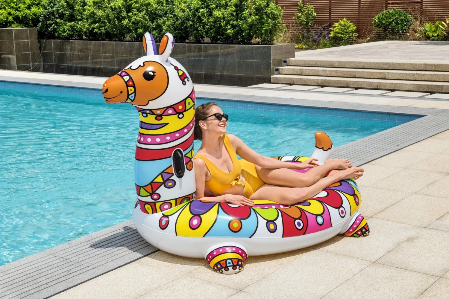 Bestway Inflatable Pop Art Llama Pool Float 8 Bestway Inflatable Pop Art Llama Pool Float - Image 6