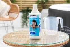 Foam Remover (1L) -Bestway Sale CH0007 lifestyle 1 4a8d79ba dc48 4618 bcaa 4cbe2b531100