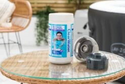 Multifunction Chlorine Tablets (1kg) -Bestway Sale CH0019 lifestyle 1 f746a4c8 4d65 4579 b977 99143db9fc2b