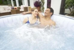 Lay-z Spa Zurich AirJet™ -Bestway Sale energy efficient inflatable hot tub 67b5c74d dd3a 4c97 9e20 b7f6218128b6