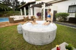 Lay-z Spa Zurich AirJet™ -Bestway Sale inflatable hot tub for use all year c48ab35c 388c 45ff ba9b b31b80fc2077