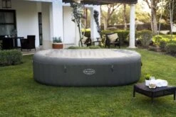 Lay-z Spa Mauritius AirJet™ -Bestway Sale large oval inflatable hot tub 1 66793547 77ab 44e3 bc24 c82e397ce37d