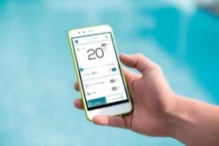 Lay-z Spa Milan AirJet Plus™ -Bestway Sale lay z spa app lifestyle 1 f3526fd9 8dca 4dd6 92c9 3e897c15bc3f