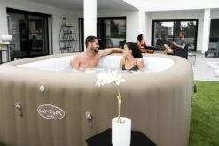 Lay-z Spa Palma HydroJet Pro™ 33 Lay-z Spa Palma HydroJet Pro™ -Bestway Sale spacious square hot tub