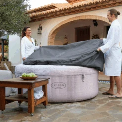 Lay-z Spa Round Thermal Hot Tub Cover - Large 196cm X 71cm -Bestway Sale thermalcoverroundhover c517481b 6225 4cad 81a0 526ae949395a